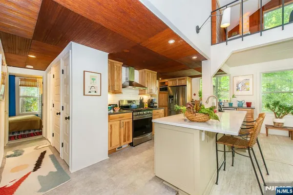 $3,500 | 37 N Road, Bloomingdale, NJ 07420