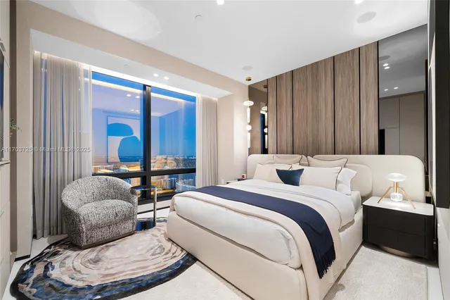 $12,900,000 | 1425 Brickell Avenue, Unit 66D66E, Miami, FL 33131