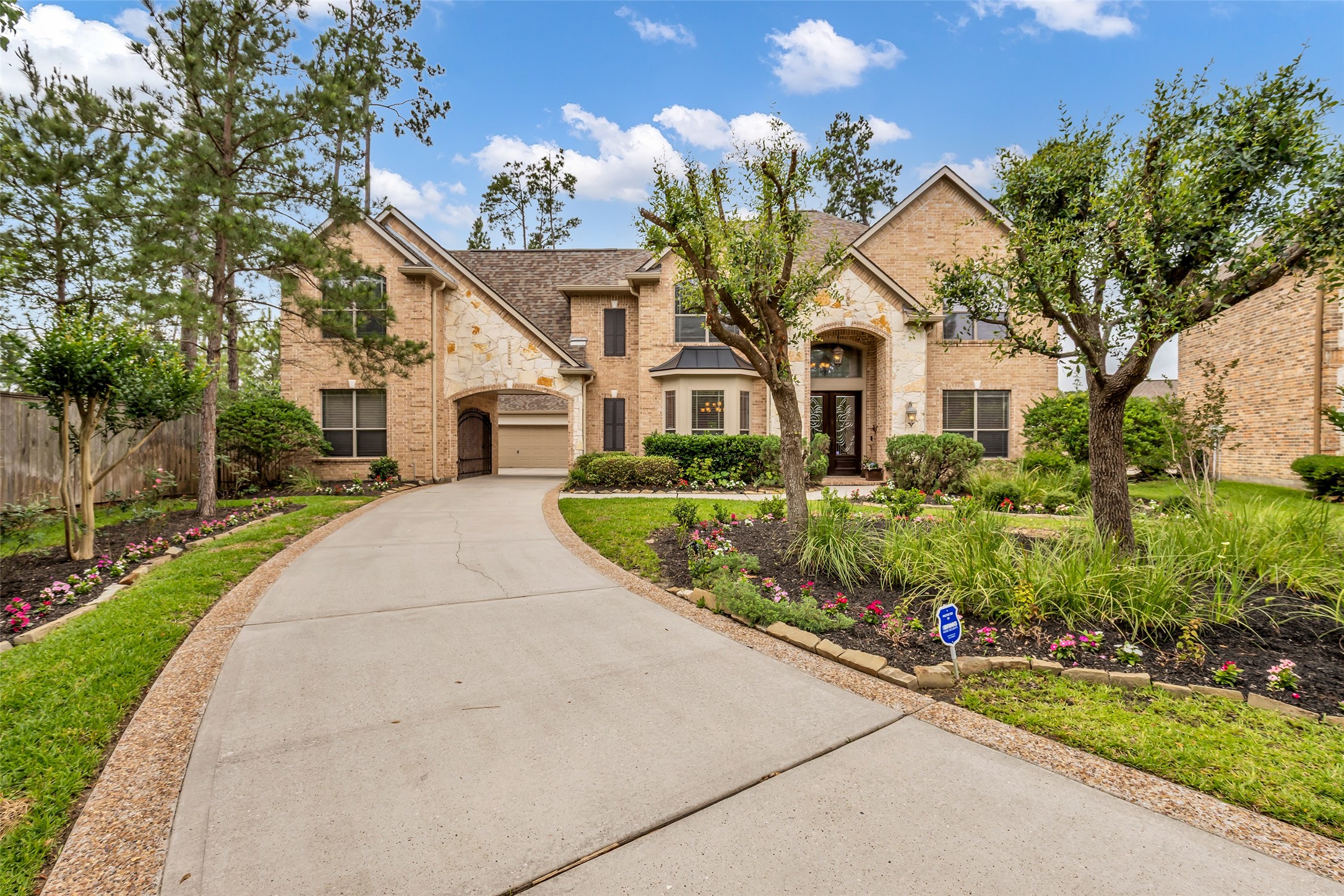 3 Mosaic Point Place Spring, TX 77389 - Photo 7 of 46