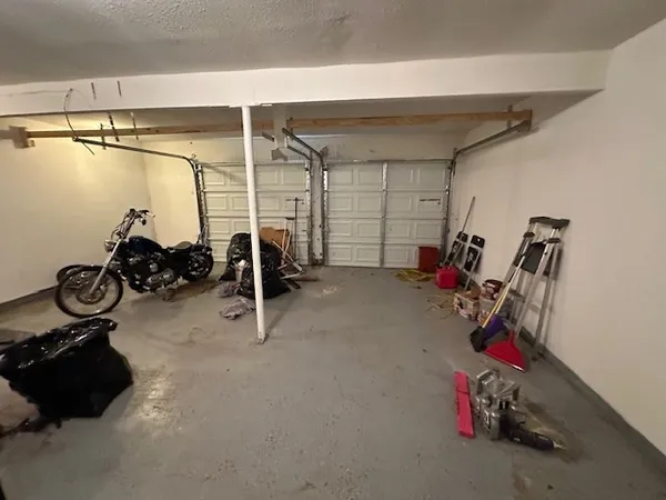 $189,900 | 3900 Aggie Drive, Bay City, TX 77414