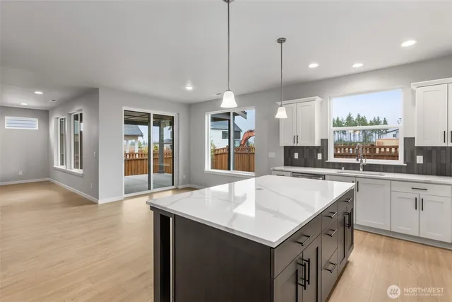 $910,235 | 20328 146th St Court East, Unit 704, Bonney Lake, WA 98391