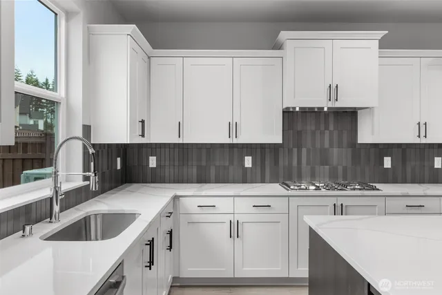 $910,235 | 20328 146th St Court East, Unit 704, Bonney Lake, WA 98391