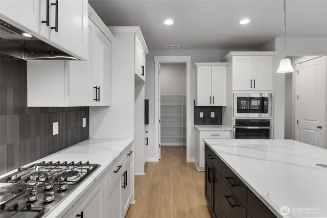 $910,235 | 20328 146th St Court East, Unit 704, Bonney Lake, WA 98391