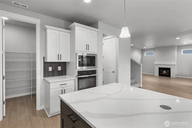 $910,235 | 20328 146th St Court East, Unit 704, Bonney Lake, WA 98391