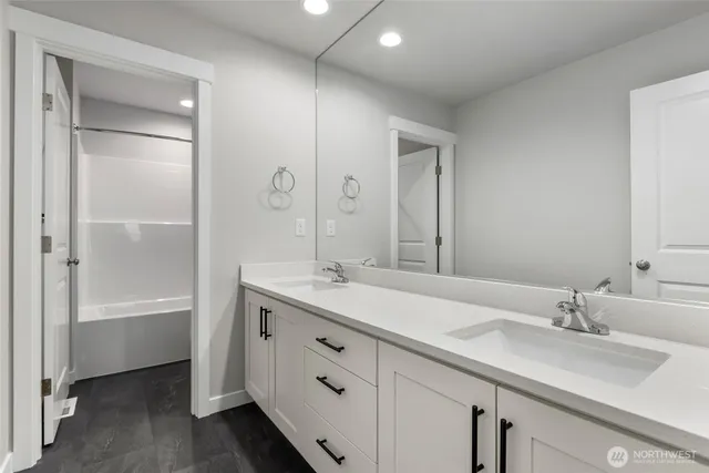 $910,235 | 20328 146th St Court East, Unit 704, Bonney Lake, WA 98391