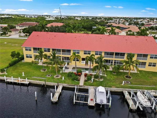$319,000 | 3228 Purple Martin Drive, Unit 113, Punta Gorda, FL 33950