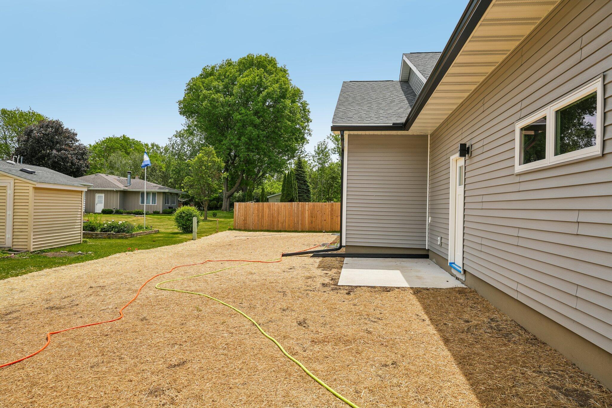 313 Front Street Watertown, WI 53094 - Photo 37 of 39 39