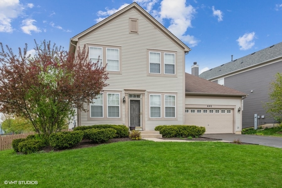 441 Valley View Drive St. Charles, IL 60175 - Photo 1 of 22