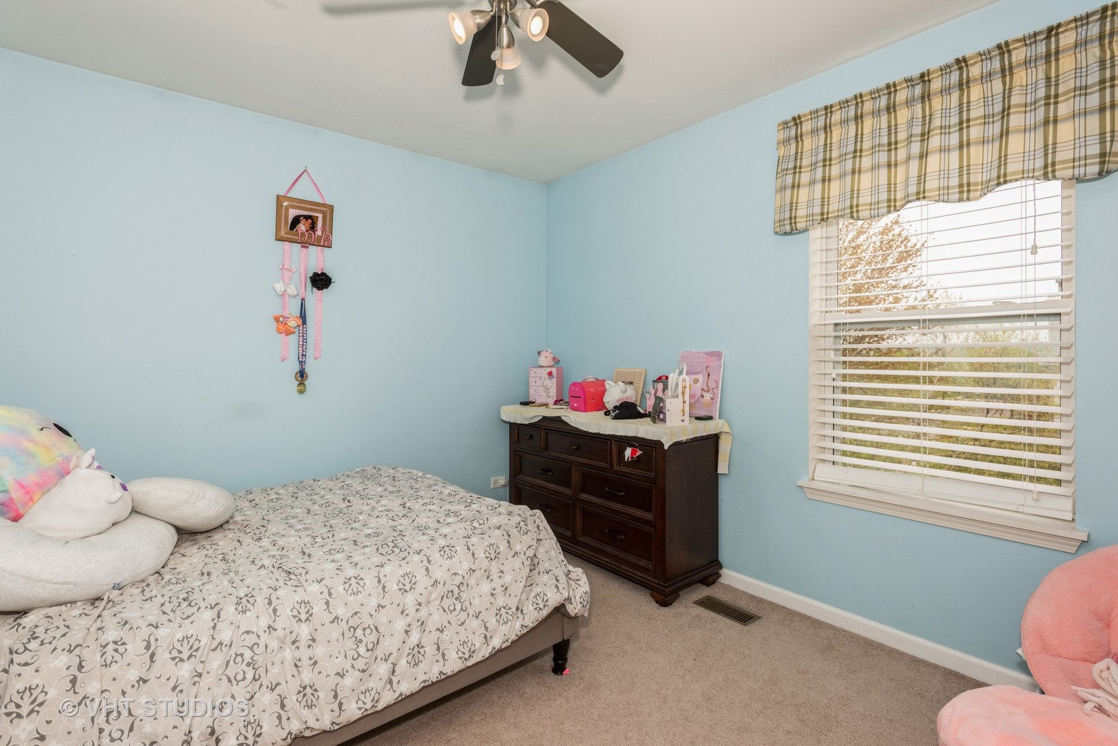 441 Valley View Drive St. Charles, IL 60175 - Photo 13 of 22