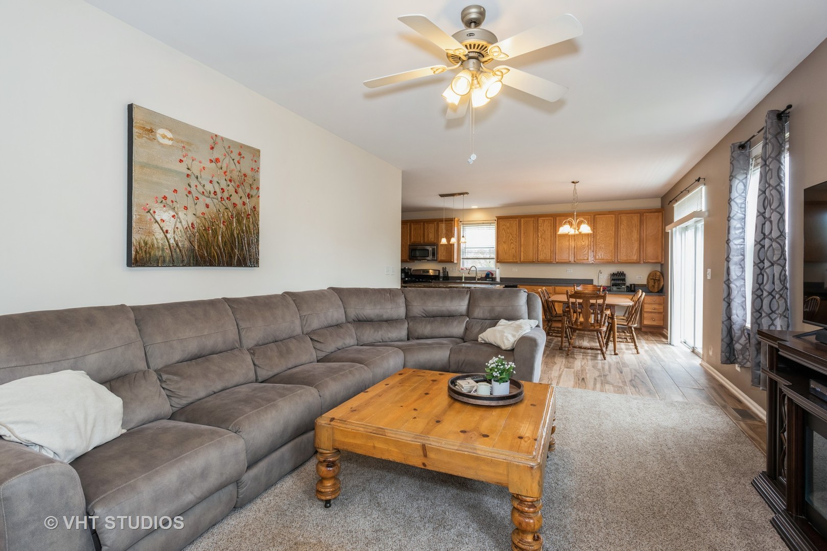 441 Valley View Drive St. Charles, IL 60175 - Photo 8 of 22