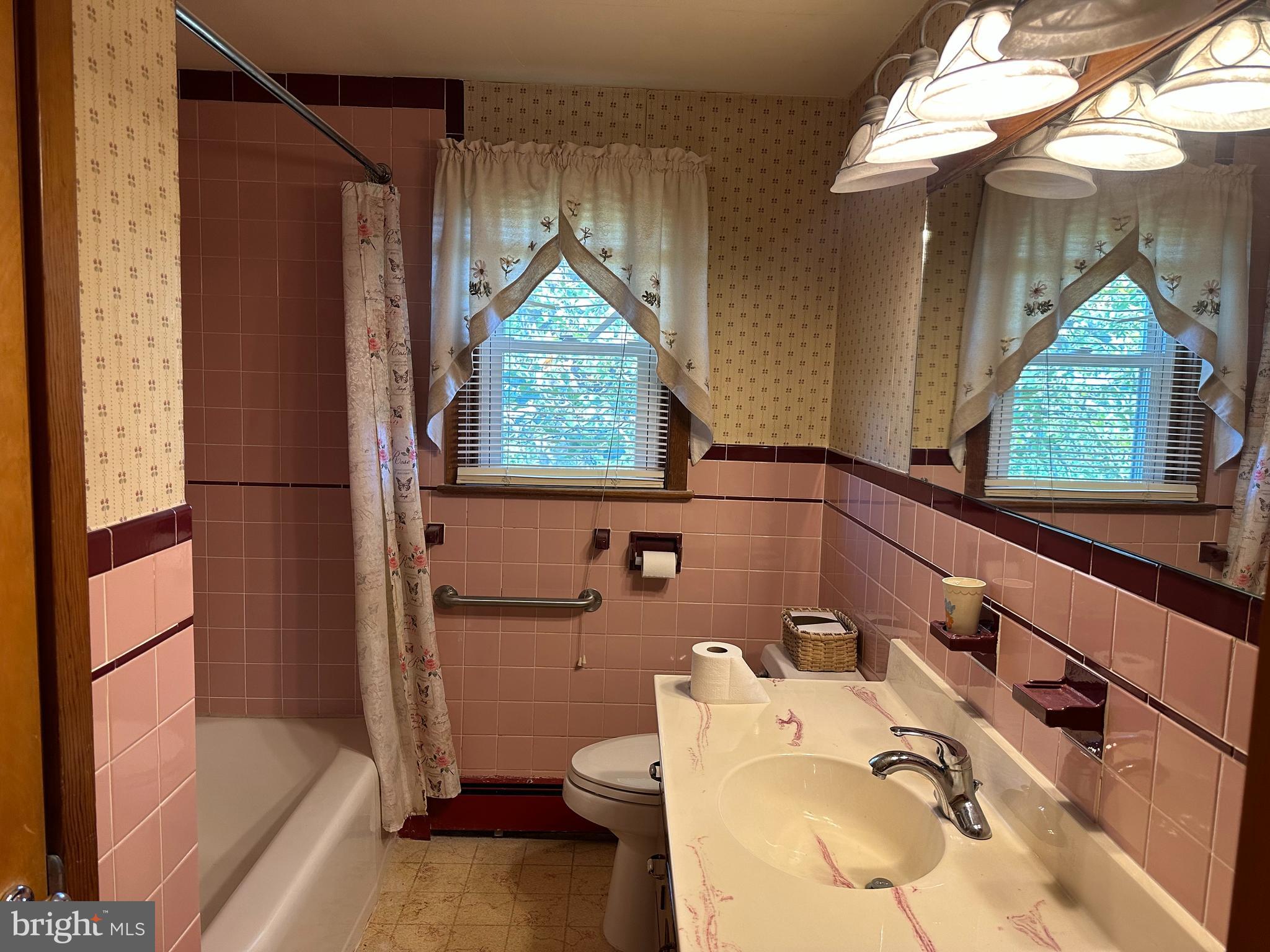250 Hill Church Road Spring City, PA 19475 - Photo 9 of 16