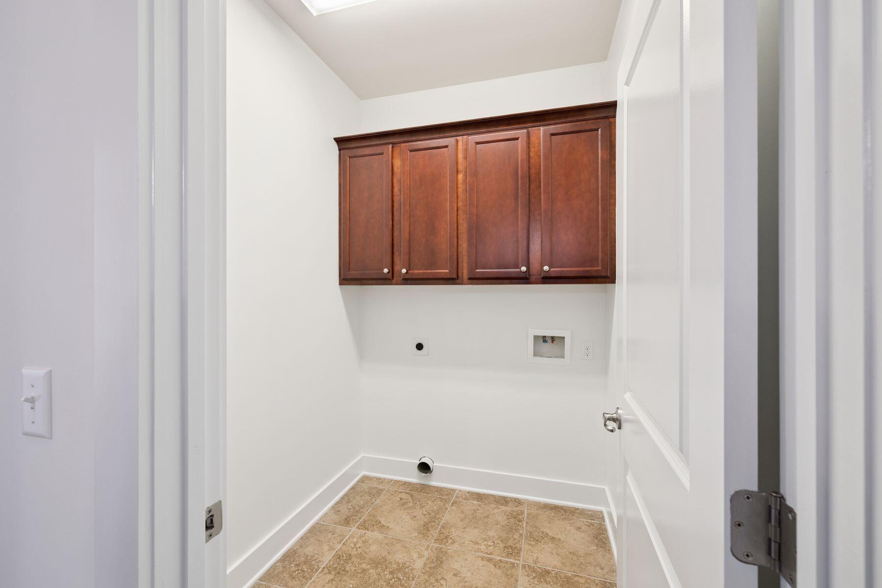1869 West Hewett Road Santa Rosa Beach, FL 32459 - Photo 17 of 28 Laundry