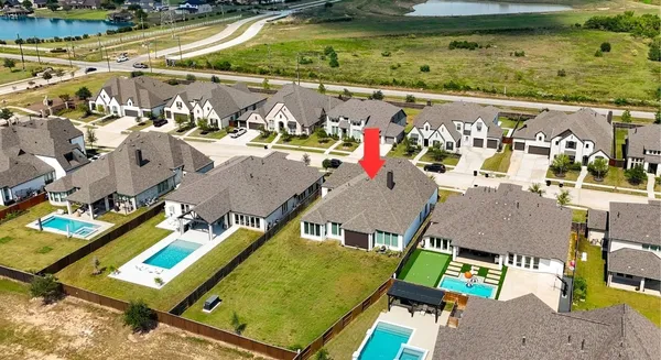 $860,000 | 6811 Mirabeau Lane, Katy, TX 77493