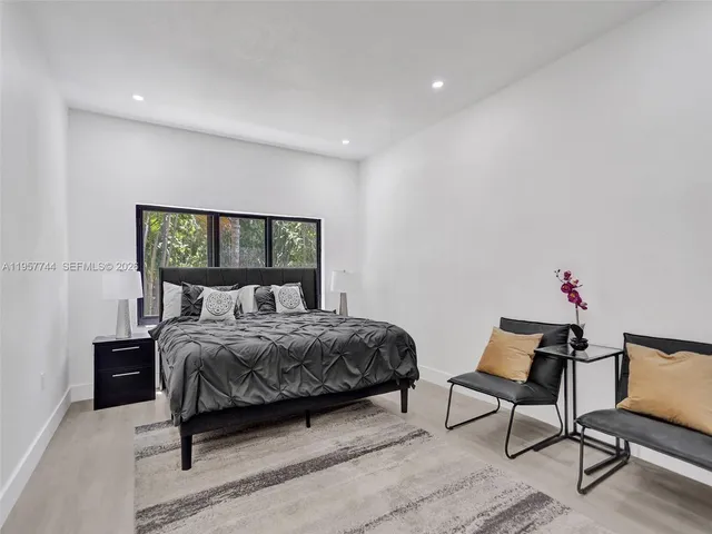 $699,999 | 759 Northeast 127th Street, North Miami, FL 33161