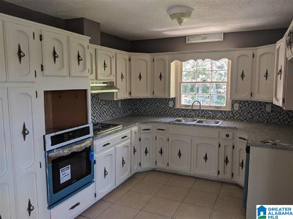 604 Tinker Street Bessemer, AL 35023 - Photo 10 of 21
