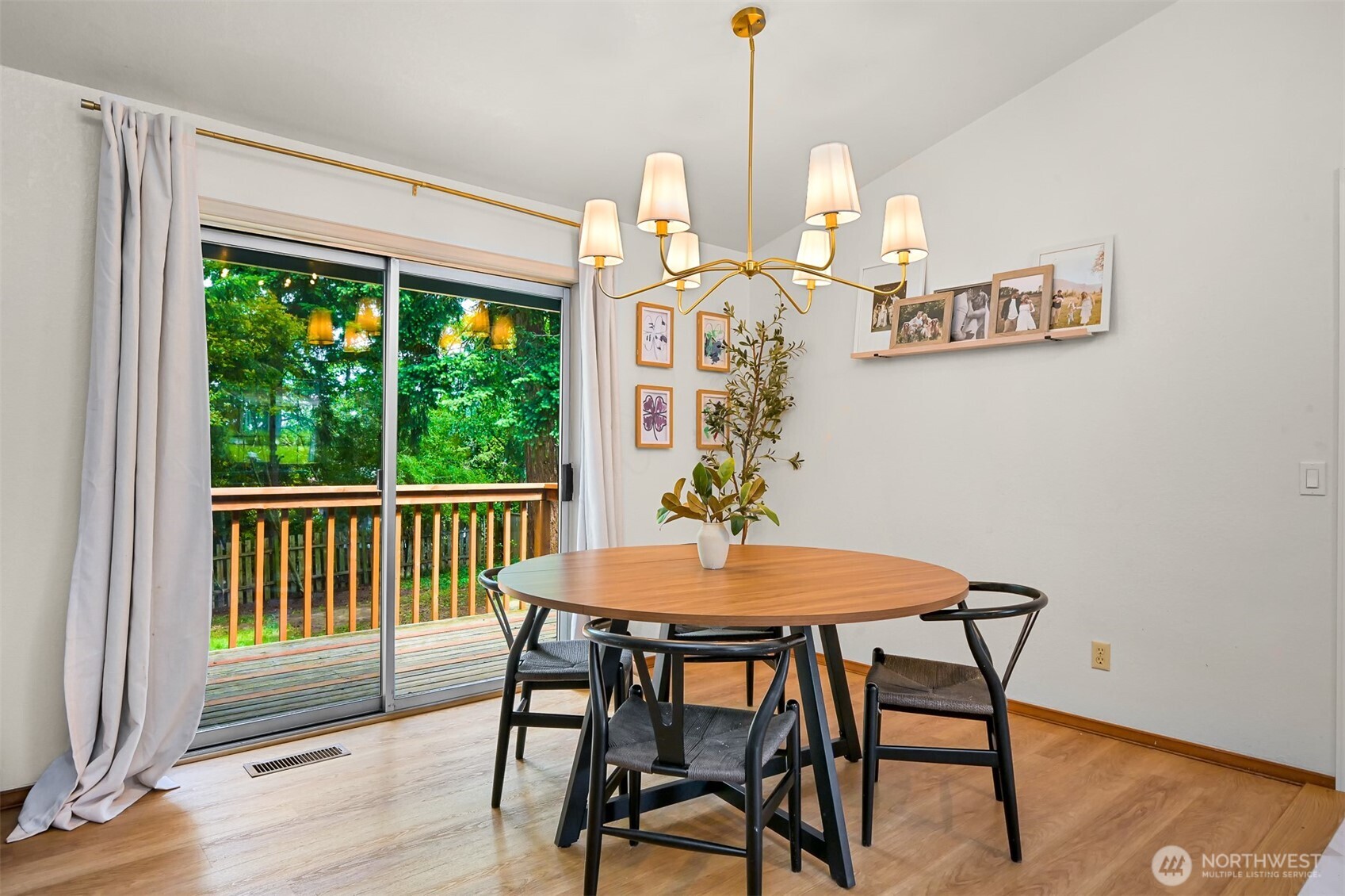1430 Welling Road Bellingham, WA 98226 - Photo 9 of 38 Gallery Image 9