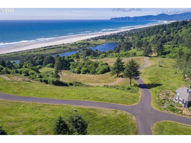 a view of a yard with an outdoor space
