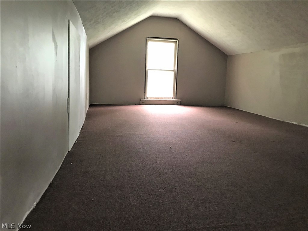 1915 Brookfield Road Hubbard, OH 44425 - Photo 16 of 19 Gallery Image 16