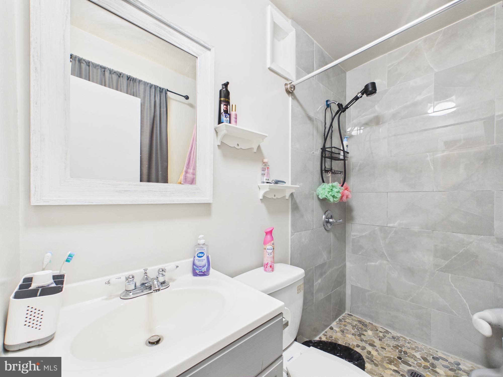 6802 Temple Hill Road Temple Hills, MD 20748 - Photo 22 of 40