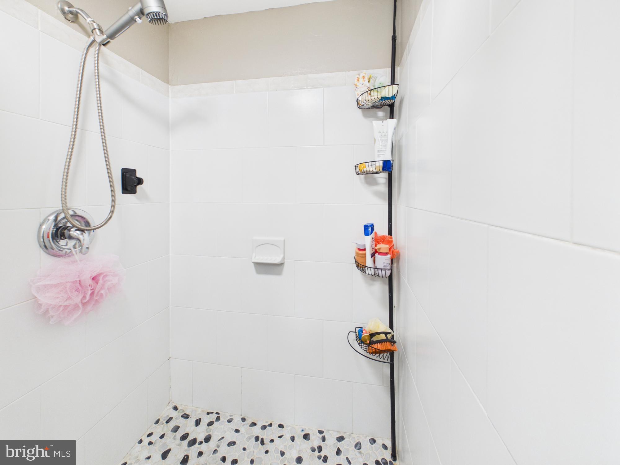 6802 Temple Hill Road Temple Hills, MD 20748 - Photo 30 of 40