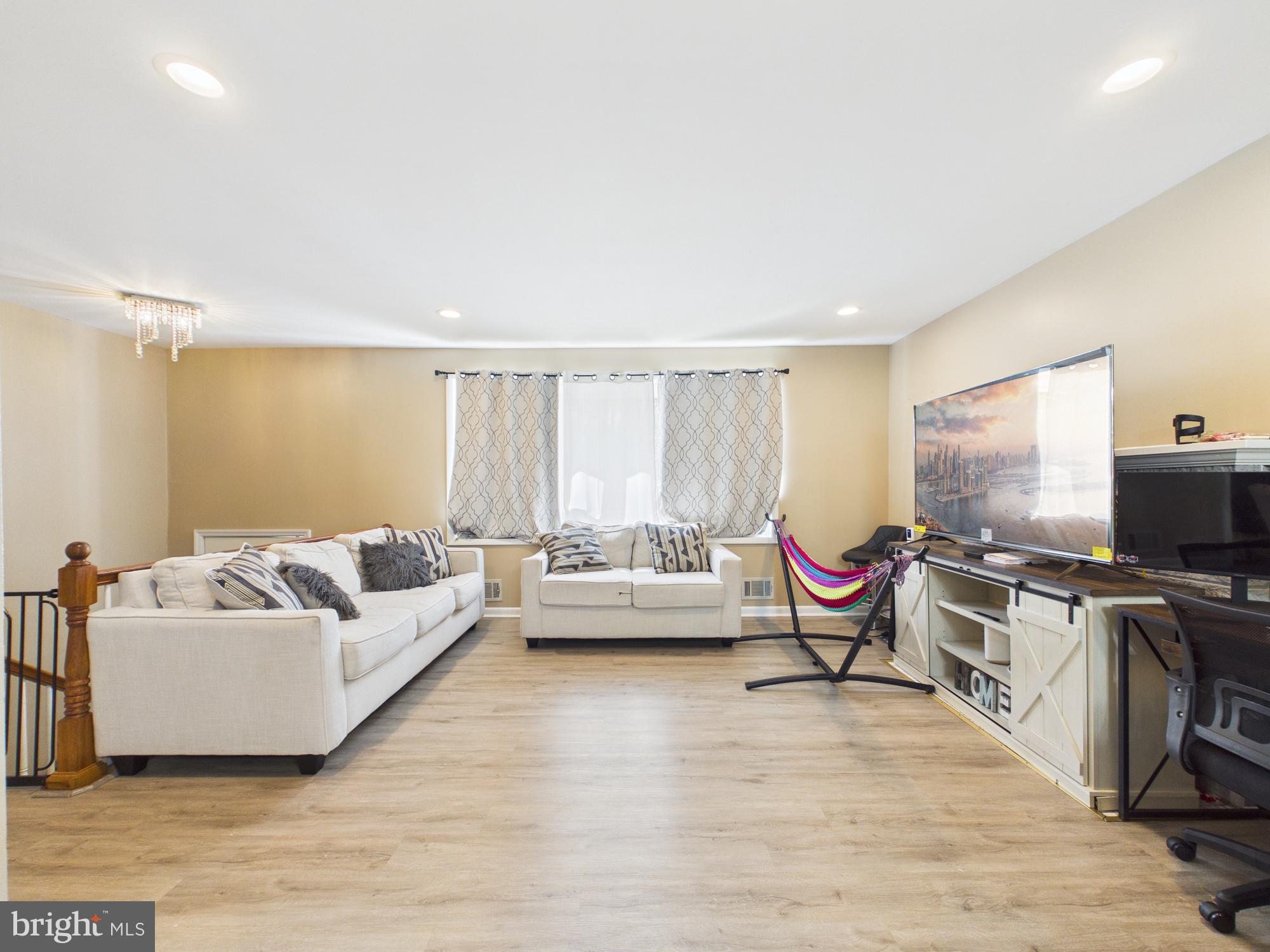 6802 Temple Hill Road Temple Hills, MD 20748 - Photo 6 of 40