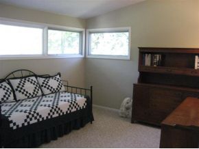 3192 Knapp Road Vestal, NY 13850 - Photo 8 of 12 Gallery Image 8