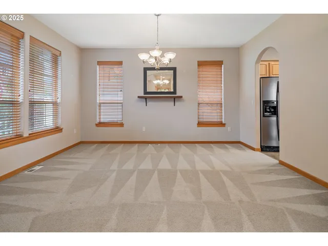 $589,900 | 6935 Southeast Renada Street, Milwaukie, OR 97267