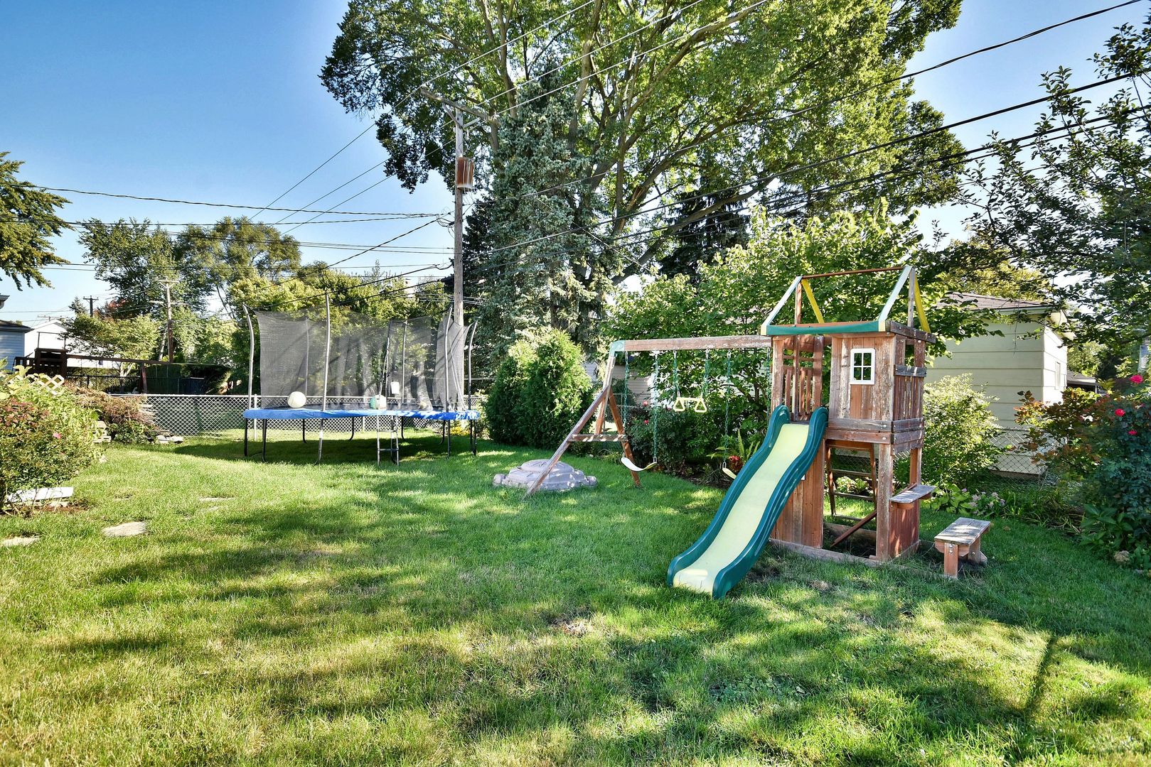 709 Spring Road Elmhurst, IL 60126 - Photo 42 of 42 a view of a garden with a slide
