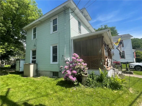 $89,900 | 11 West Main Street, Sidney, NY 13838