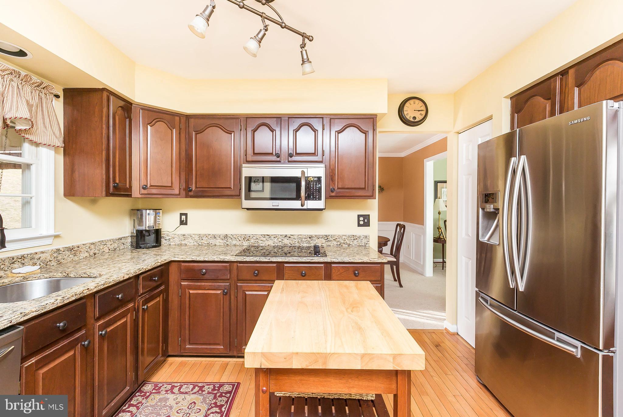 9543 Hallhurst Road Baltimore, MD 21236 - Photo 11 of 45 KITCHEN
