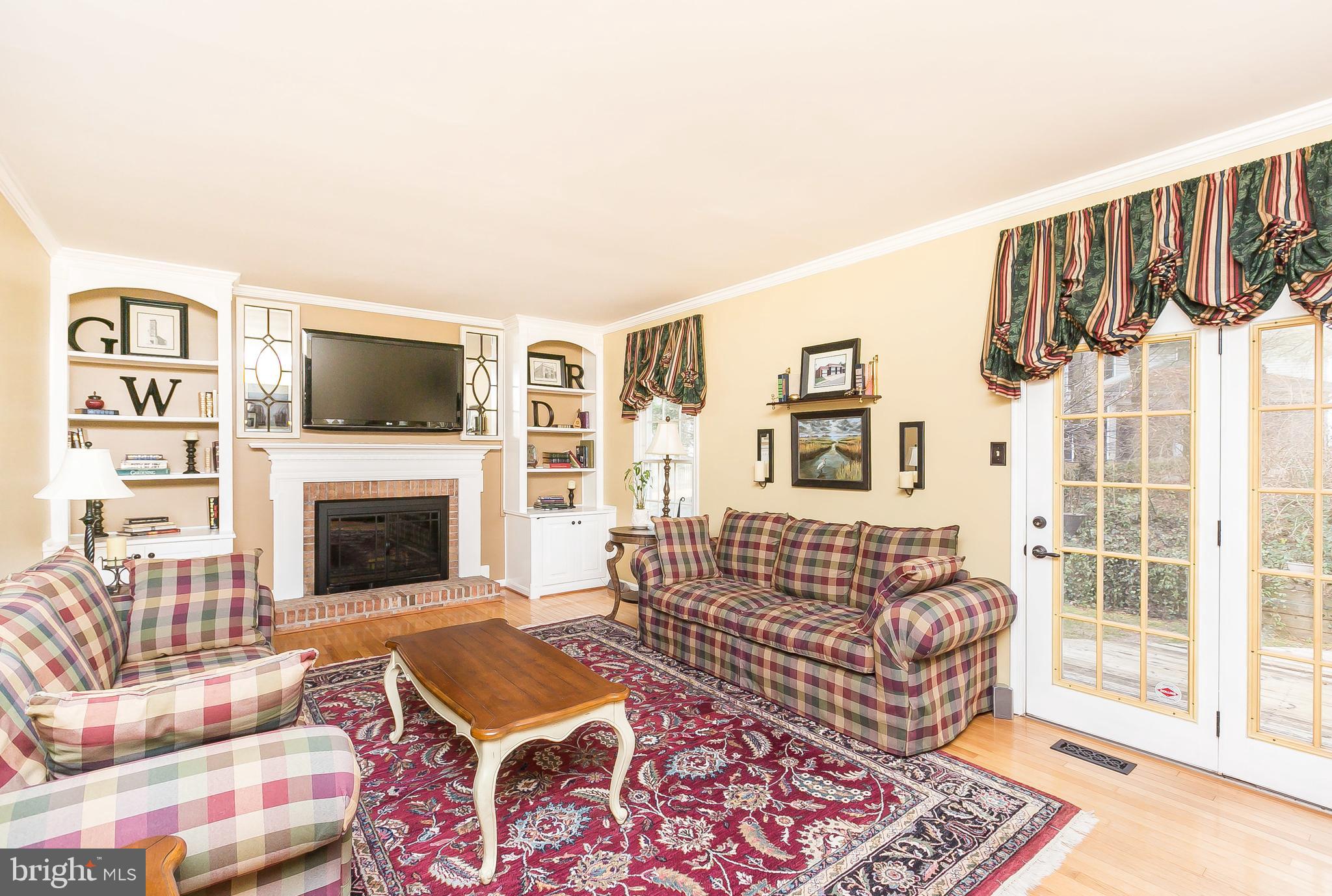 9543 Hallhurst Road Baltimore, MD 21236 - Photo 14 of 45 FAMILY ROOM