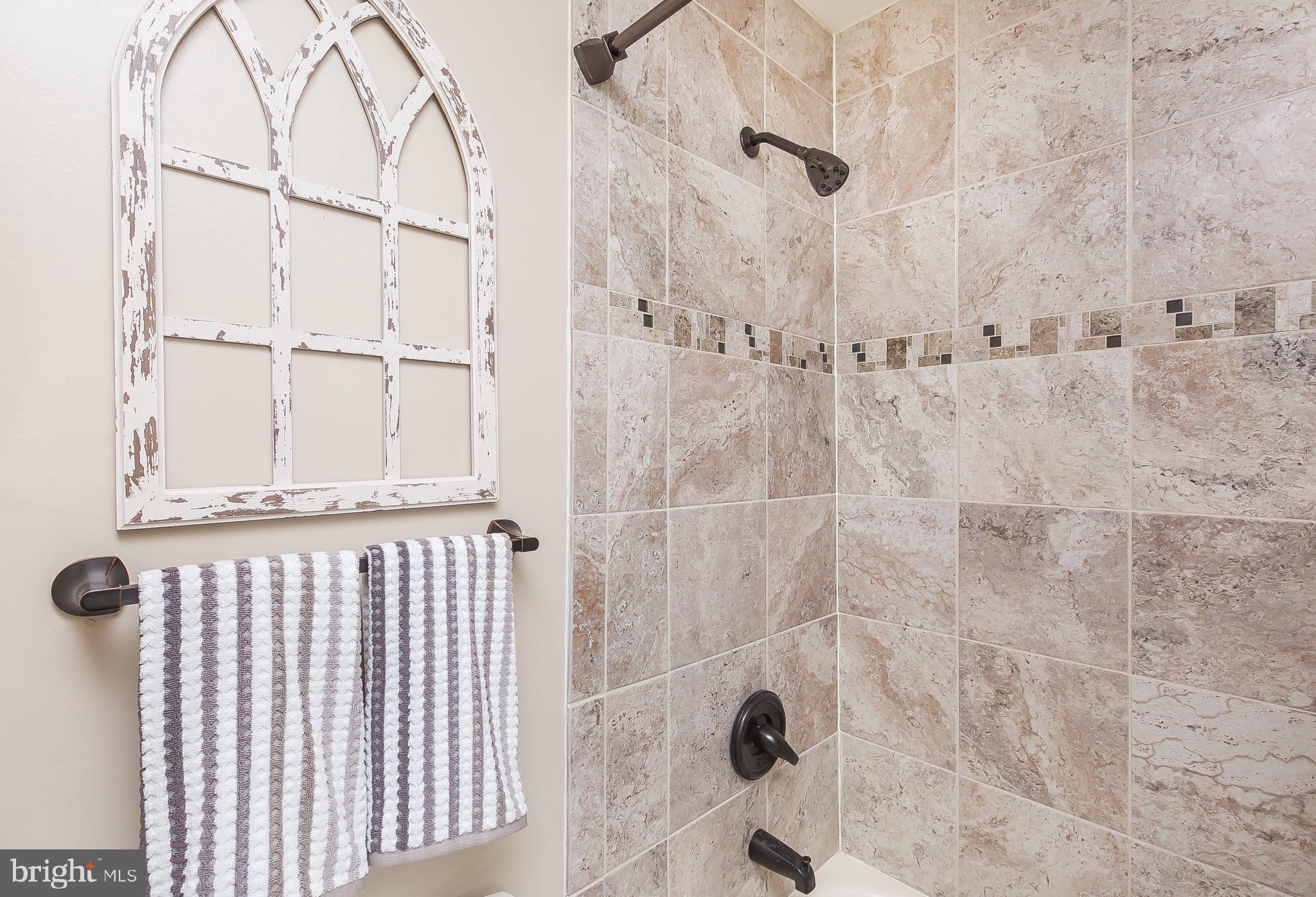 9543 Hallhurst Road Baltimore, MD 21236 - Photo 26 of 45 FULL BATH