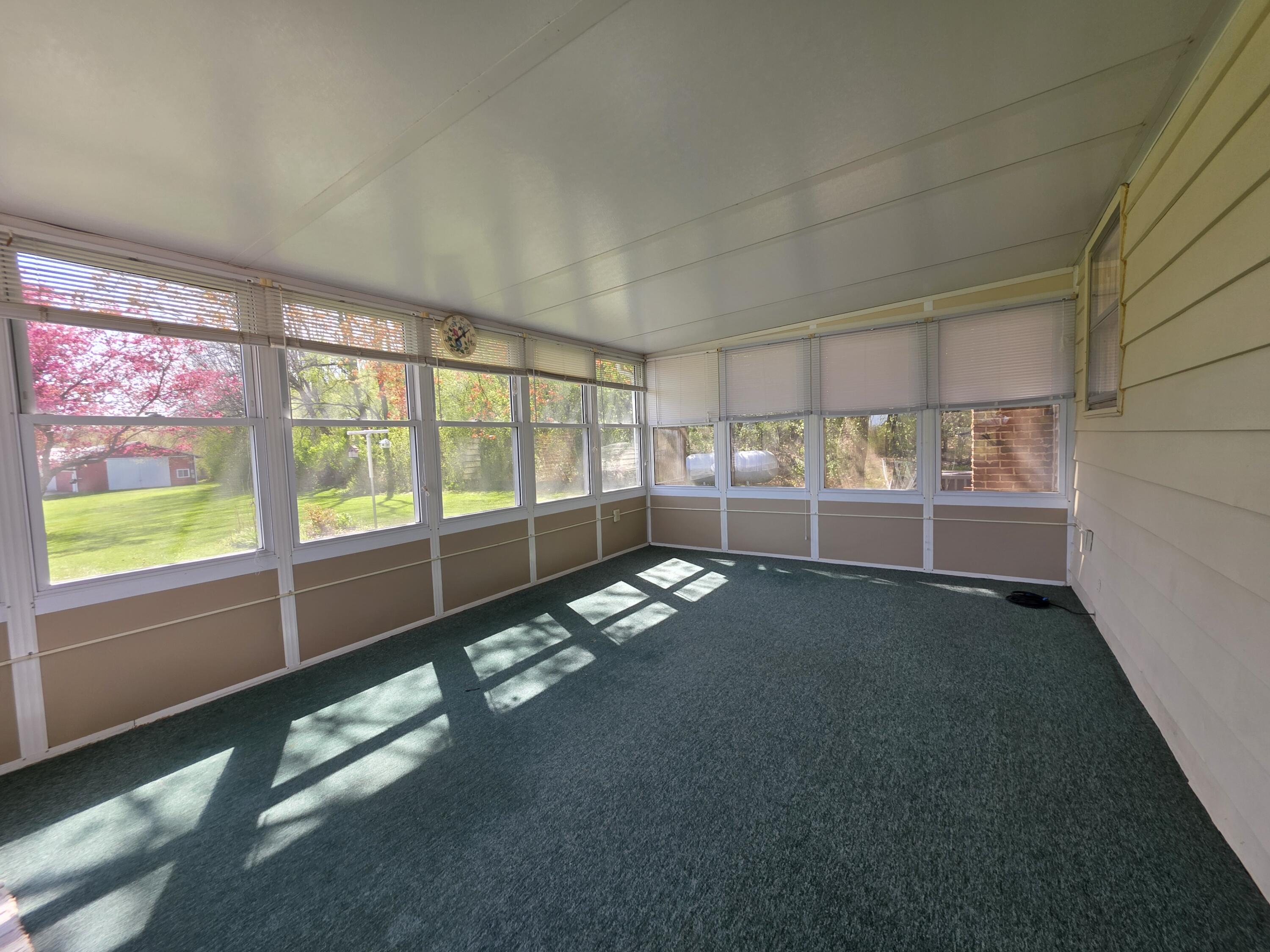 S53W24945 Glendale Road Waukesha, WI 53189 - Photo 30 of 48 30