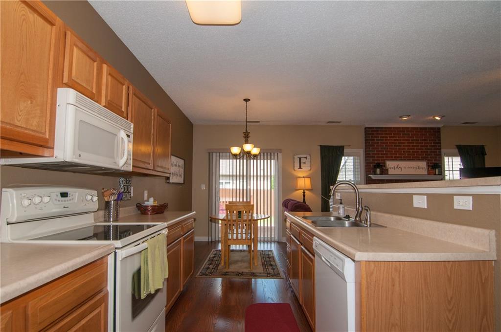 10904 Roundtree Road Fishers, IN 46037 - Photo 15 of 30 Gallery Image 15