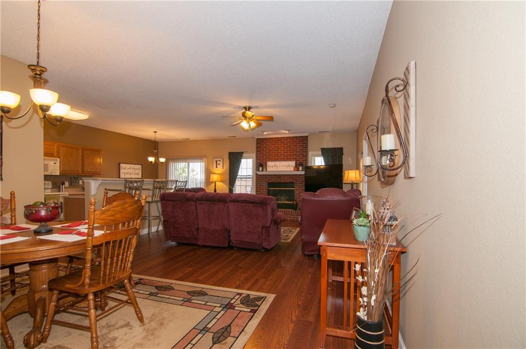10904 Roundtree Road Fishers, IN 46037 - Photo 6 of 30 Gallery Image 6