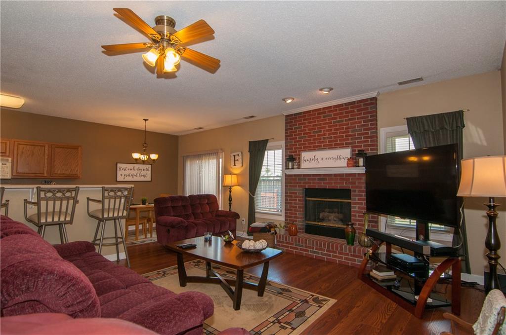10904 Roundtree Road Fishers, IN 46037 - Photo 9 of 30 Gallery Image 9