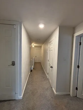 $3,200 | 131 Court Street, Unit 1L, Plymouth, MA 02360