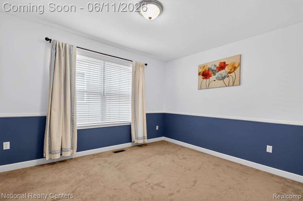 27412 Victoria Road Novi, MI 48374 - Photo 34 of 61