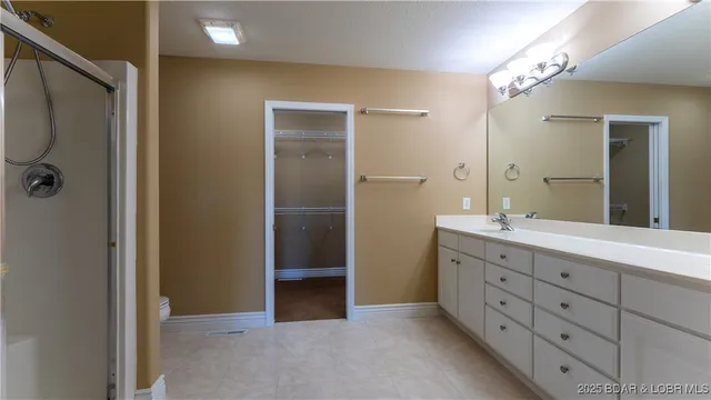 $414,900 | 5175 Vicus Castri, Osage Beach, MO 65065