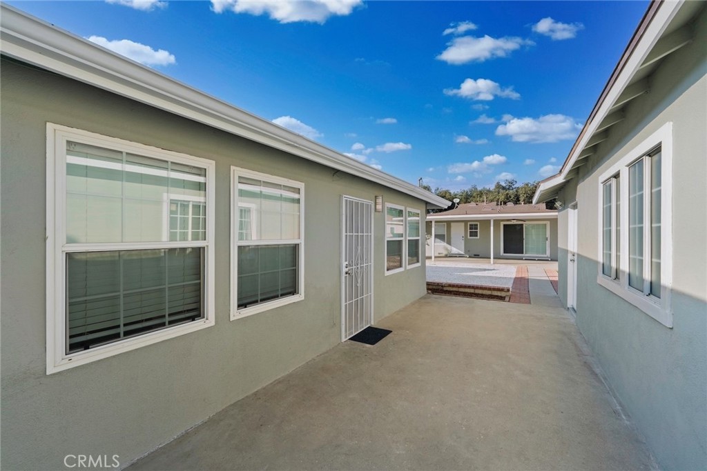 1104 Williamson Avenue Fullerton, CA 92833 - Photo 21 of 75