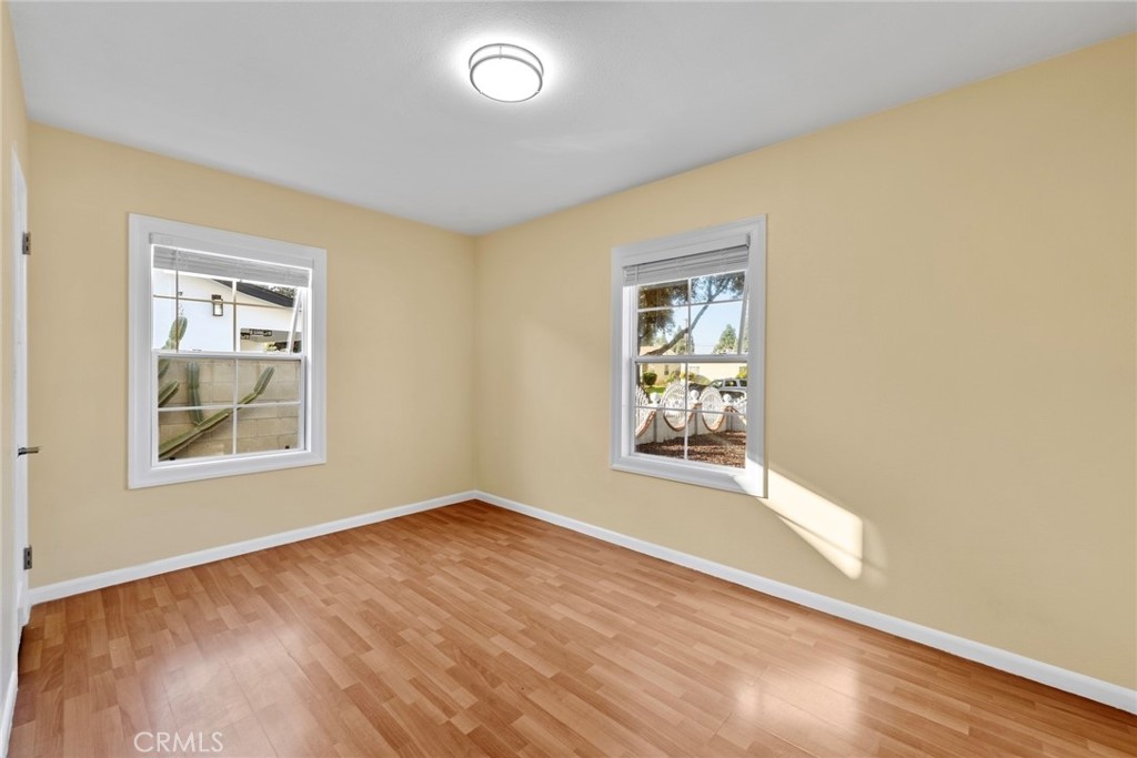 1104 Williamson Avenue Fullerton, CA 92833 - Photo 34 of 75 an empty room with windows
