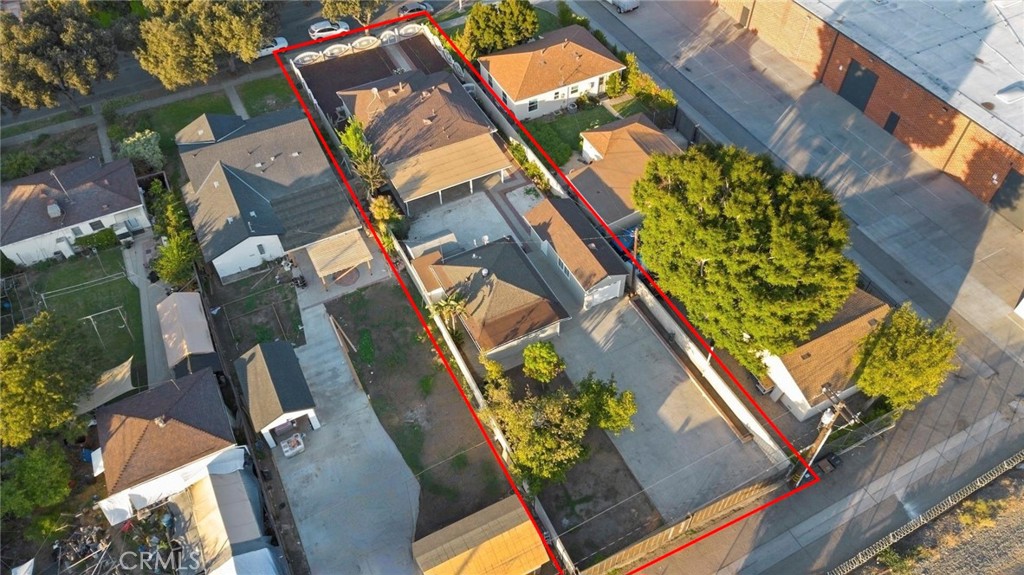 1104 Williamson Avenue Fullerton, CA 92833 - Photo 6 of 75