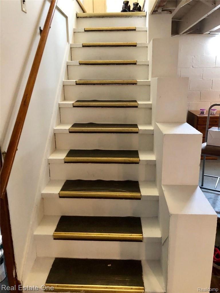 18828 Inkster Road Redford, MI 48240 - Photo 13 of 18 CLEAN AND WELL MAINTAINED STAIRS TO BASEMENT*