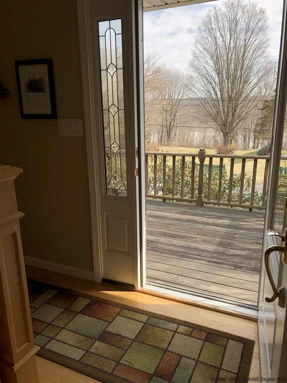 28 Hudson Ridge Road New Baltimore, NY 12124 - Photo 6 of 32 Photo 6