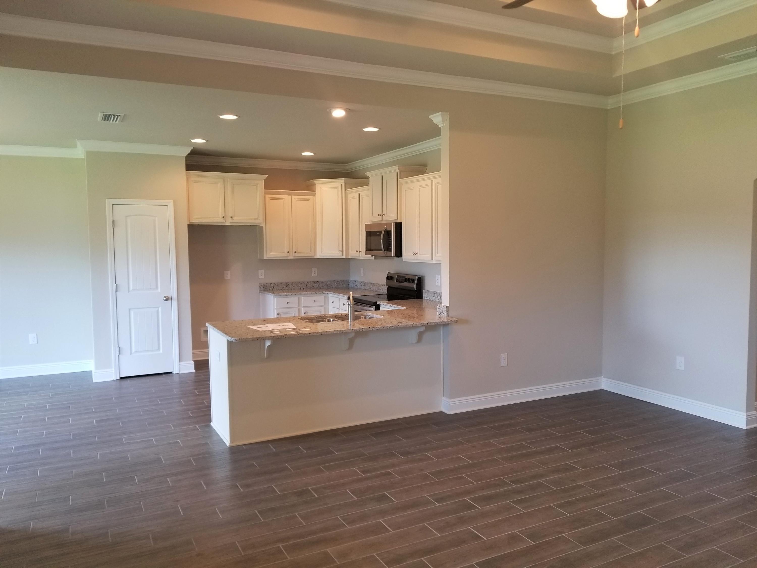 64 Norwich Road Freeport, FL 32439 - Photo 6 of 44 Gallery Image 6