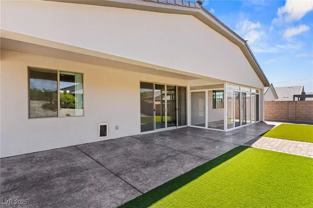 $579,500 | 1345 Stonewall Bend, Mesquite, NV 89027