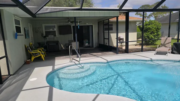$2,600 | 670 Nobles Street, Sebastian, FL 32958