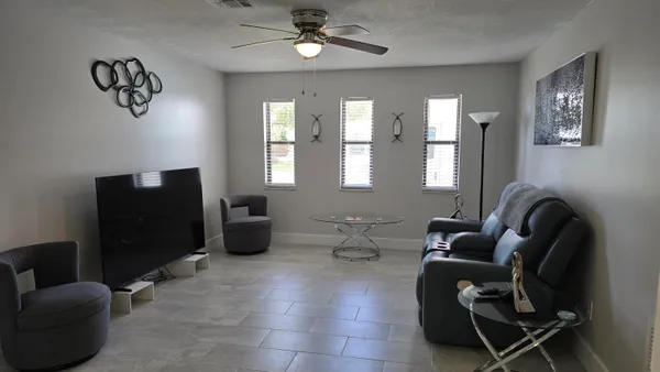 $2,600 | 670 Nobles Street, Sebastian, FL 32958