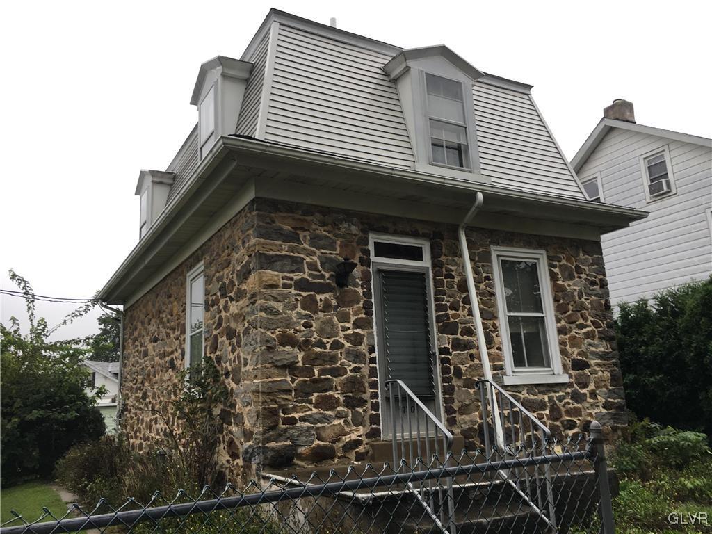 720 Park Street Whitehall, PA 18052 - Photo 1 of 12