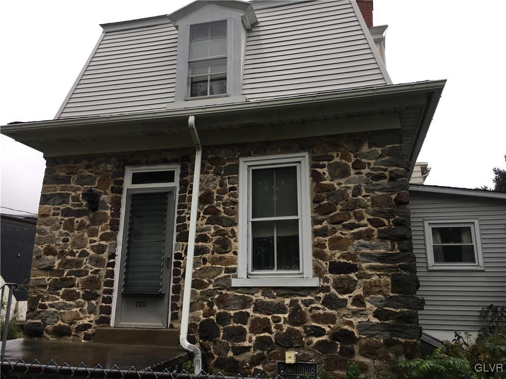 720 Park Street Whitehall, PA 18052 - Photo 2 of 12